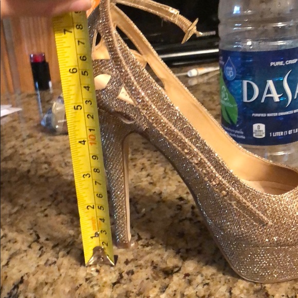 Gold glittery stilettos - Picture 5 of 8